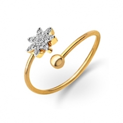 Детское золотое кольцо с бриллиантами "Цветочек"